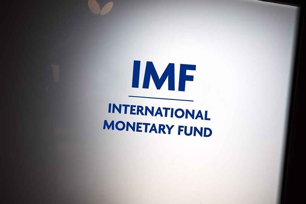IMF ने पाकिस्तान को 1 अरब डॉलर का लोन दिया, भारत ने जताया विरोध