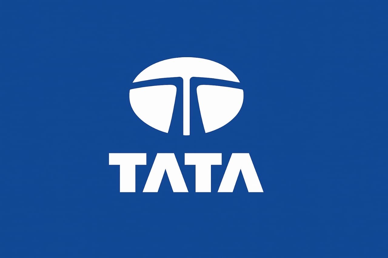 Tata Motors: एक साल में 31% गिरा शेयर, जानें क्या अब है निवेश का सही मौका?