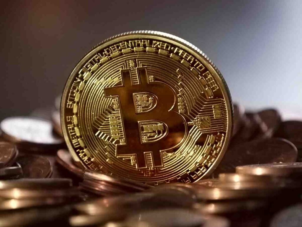 Bitcoin Analysis: बिटकॉइन $86,000 पर ट्रेड कर रहा है, विशेषज्ञों की सलाह और संभावित बाजार रुझान
